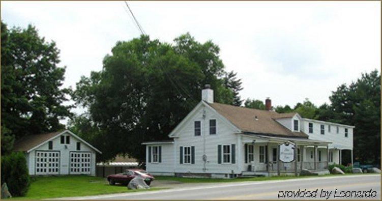 The Riverside Inn Стоу Екстериор снимка